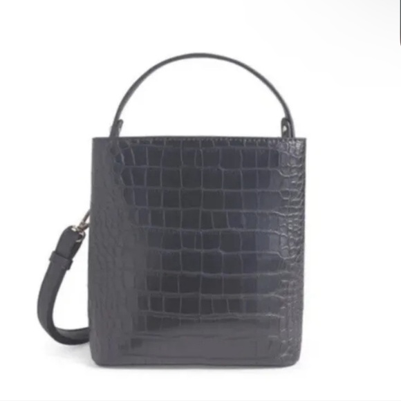 NWT $188 AOTA Elena Everyday Crossbody Bucket
Vegan Leather Bag MOCK CROC Black - Picture 6 of 7